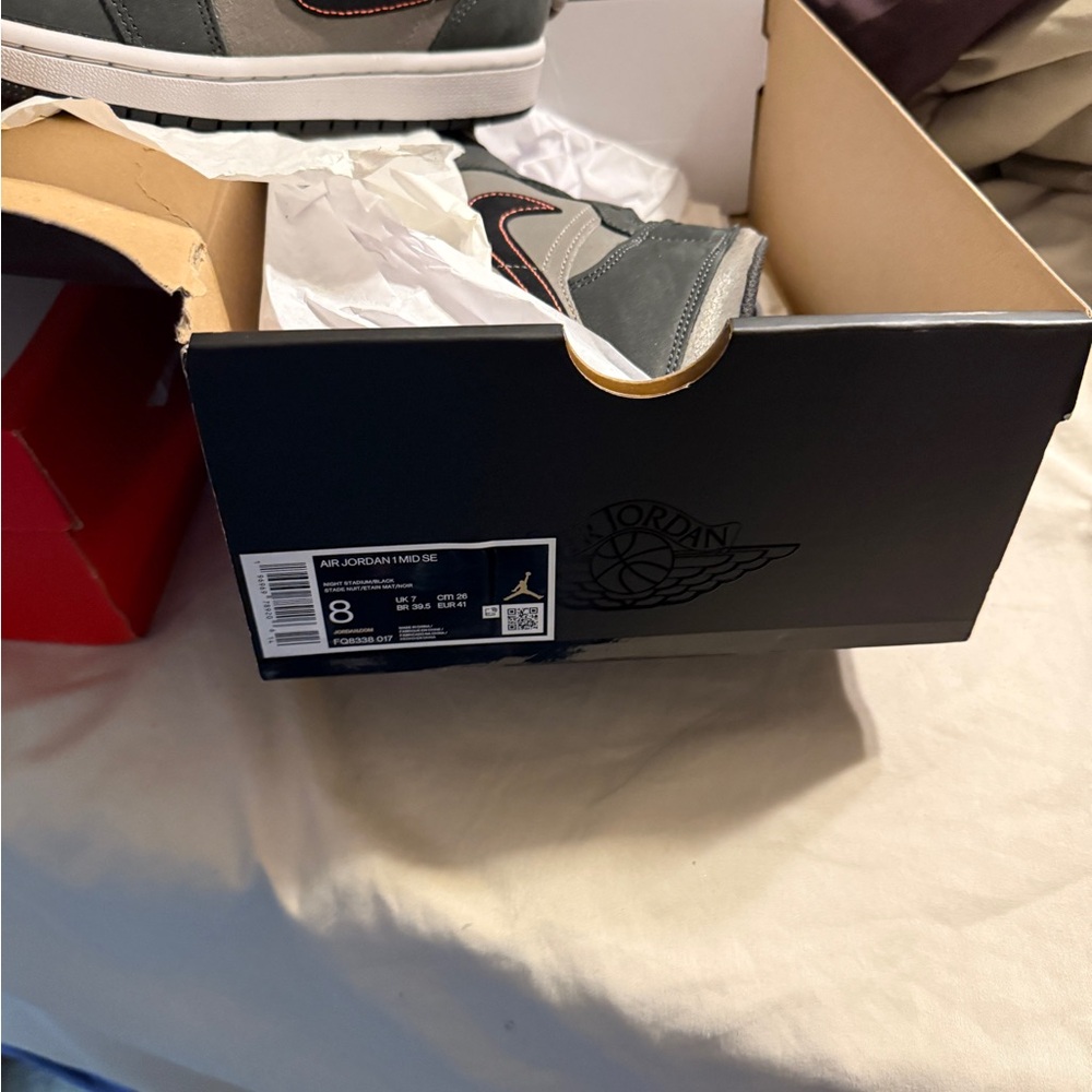 Nike Air Jordan Mid SE Gray and Black Athletic Shoes